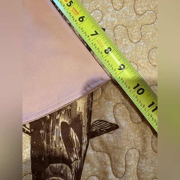 Strut & Bolt Women's Pink Satin Top size L - Picture 10 of 11